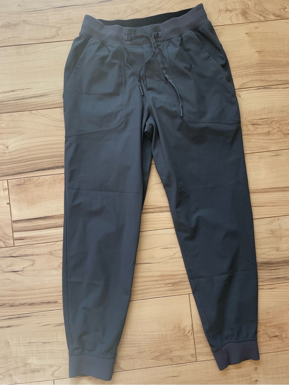 Lulu joggers like new xs